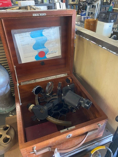 Sextant