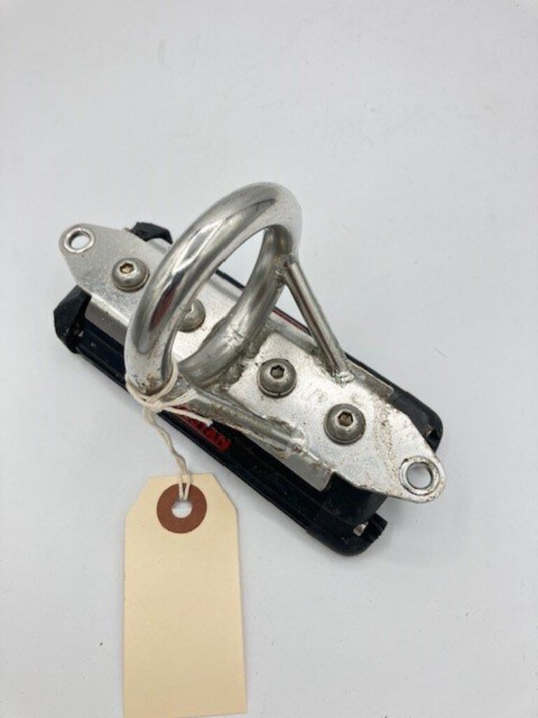 Spinnaker Slide Rontstan End Cap Broken